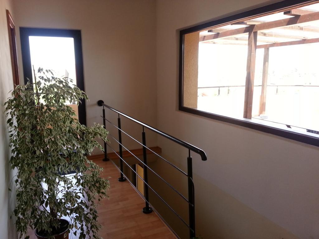 Pension Ambiance Iasi Exterior photo