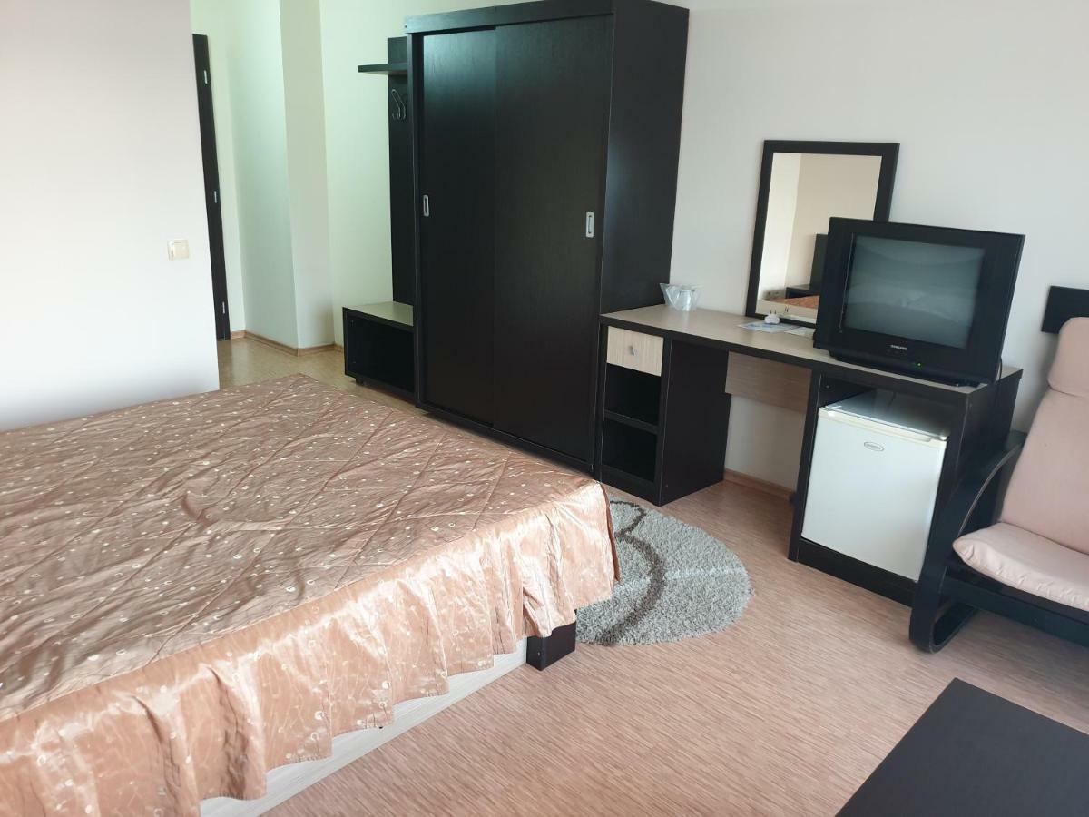 Pension Ambiance Iasi Exterior photo